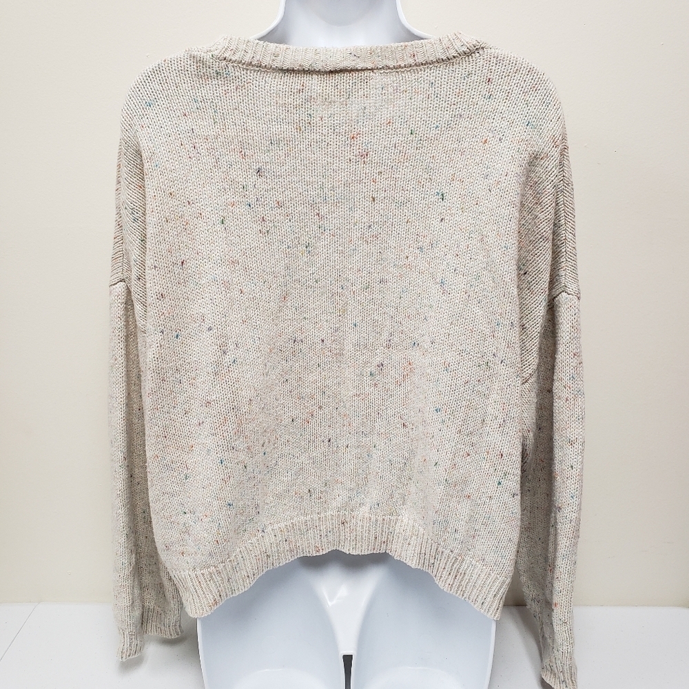 Friends Womens Crop Sweater Top Size Large 11/13 - Picture 2 of 6